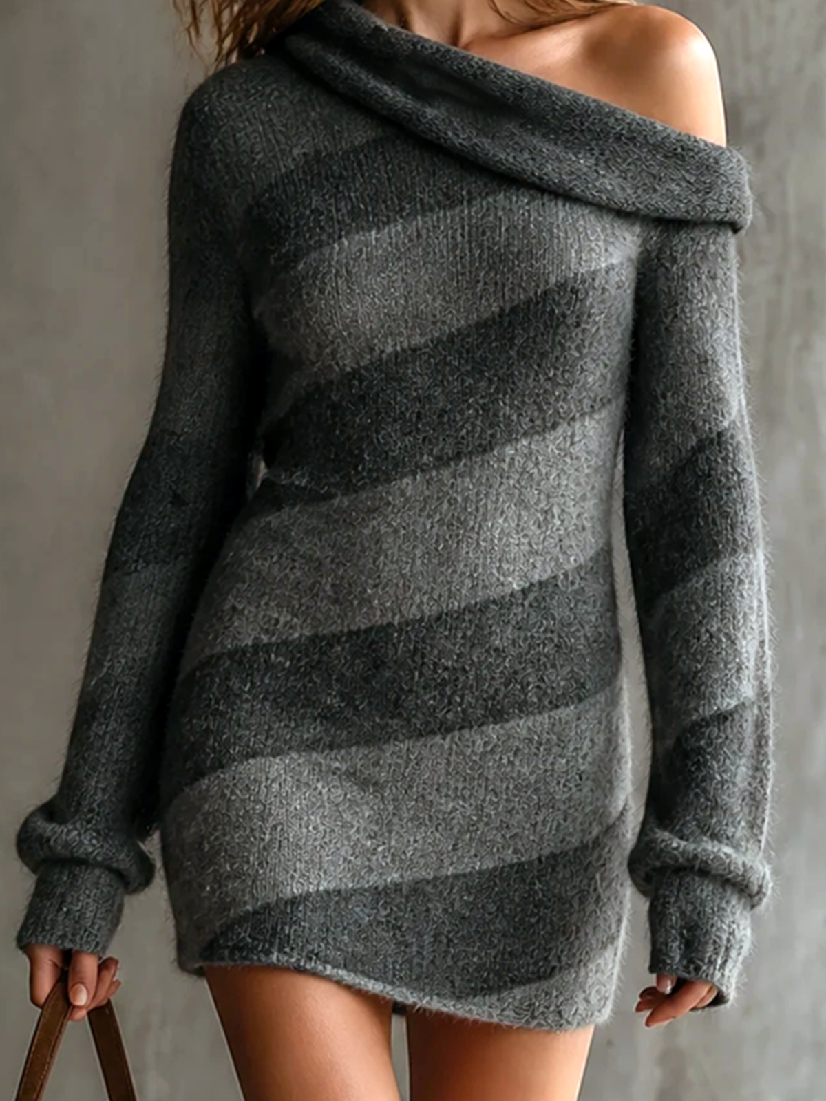 ElevenOra | Vestido mini tejido gris off shoulder con rayas diagonales