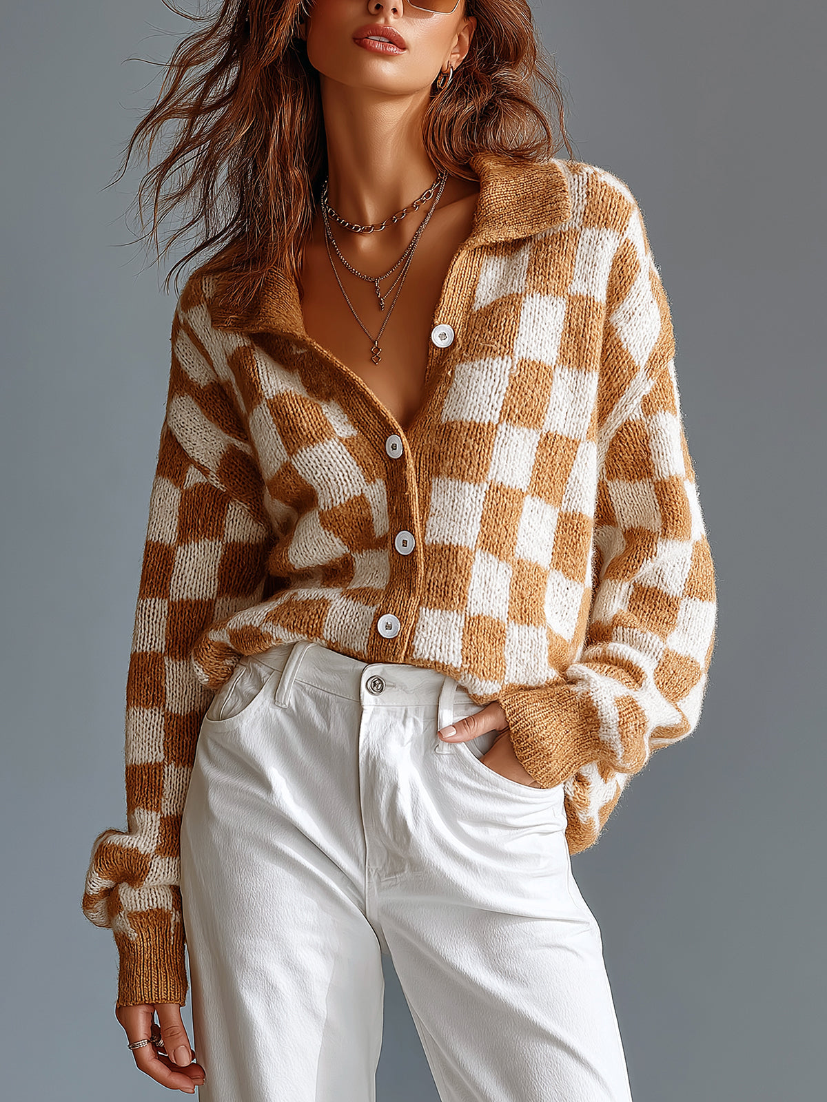 ElevenOra | Cárdigan tejido camel y blanco con jacquard de damas