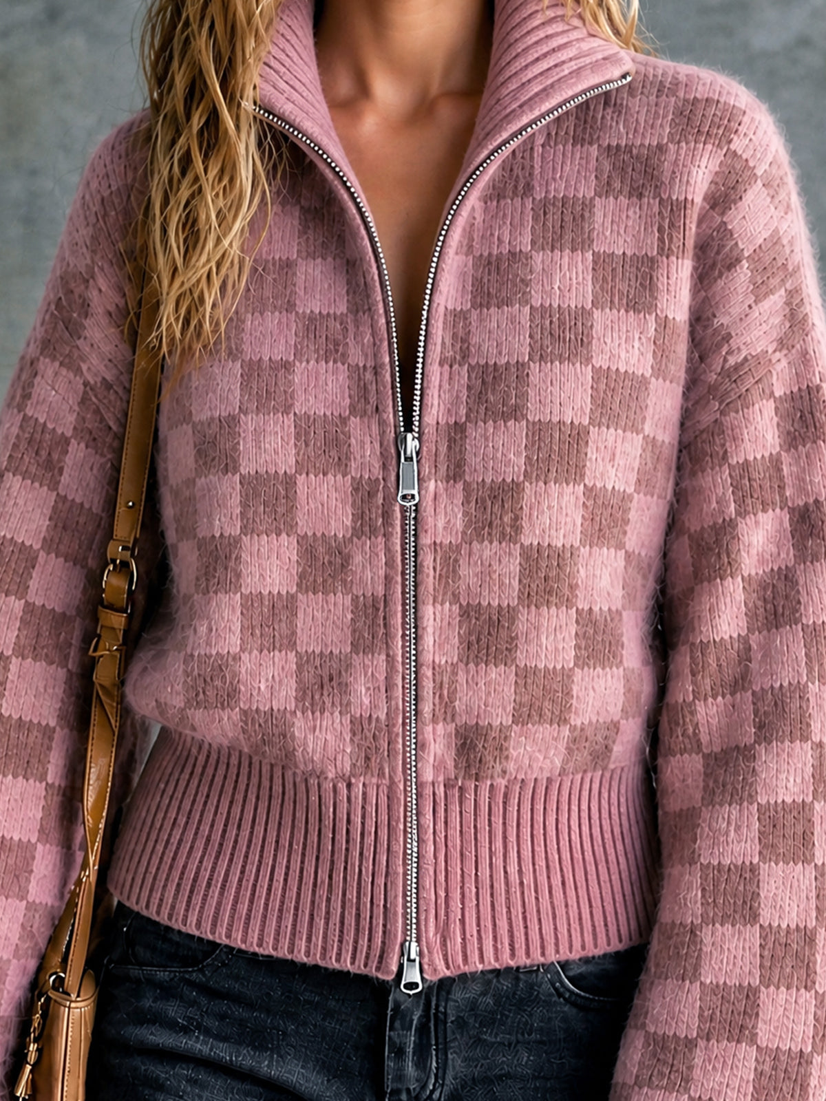 ElevenOra | Cárdigan de mohair rosa con jacquard de damas y cierre