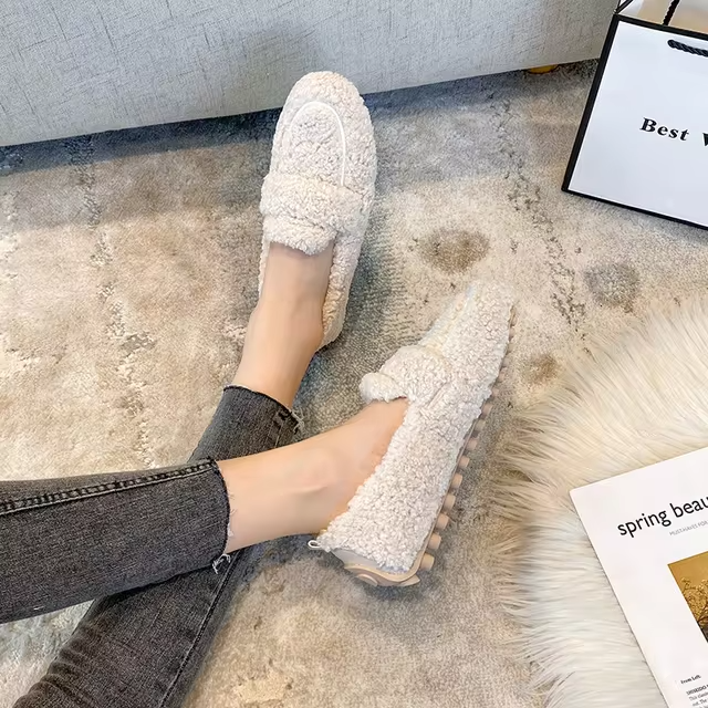 Solenne | Mocasines abrigados de diseño elegante