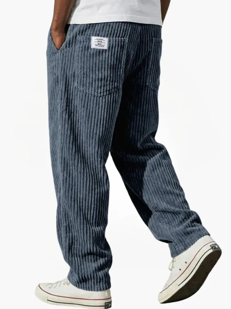 LARS | Pantalón de hombre con textura y corte atemporal