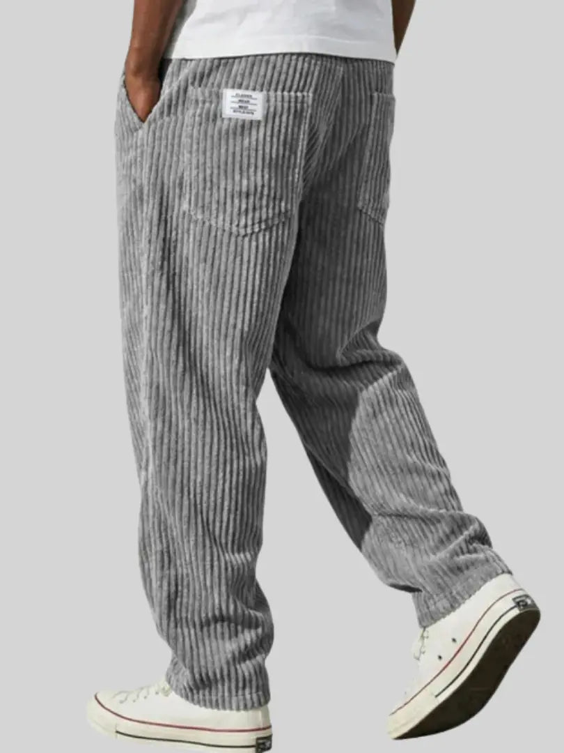 LARS | Pantalón de hombre con textura y corte atemporal