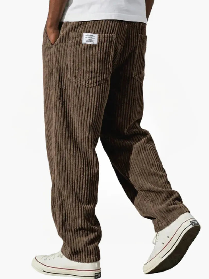 LARS | Pantalón de hombre con textura y corte atemporal