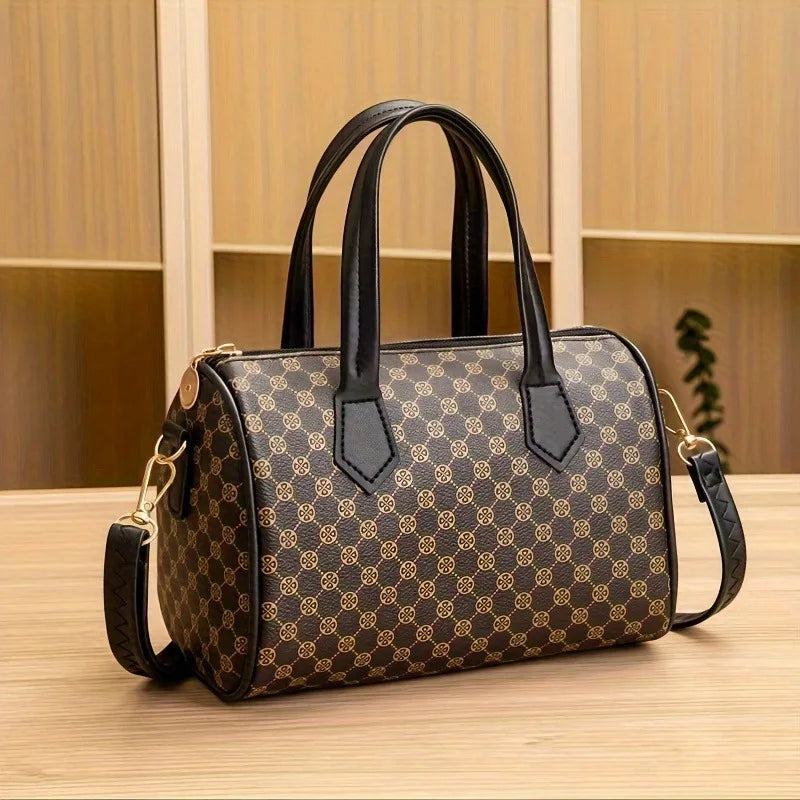 Nadia™ | Bolsa bowling estructurada con correa