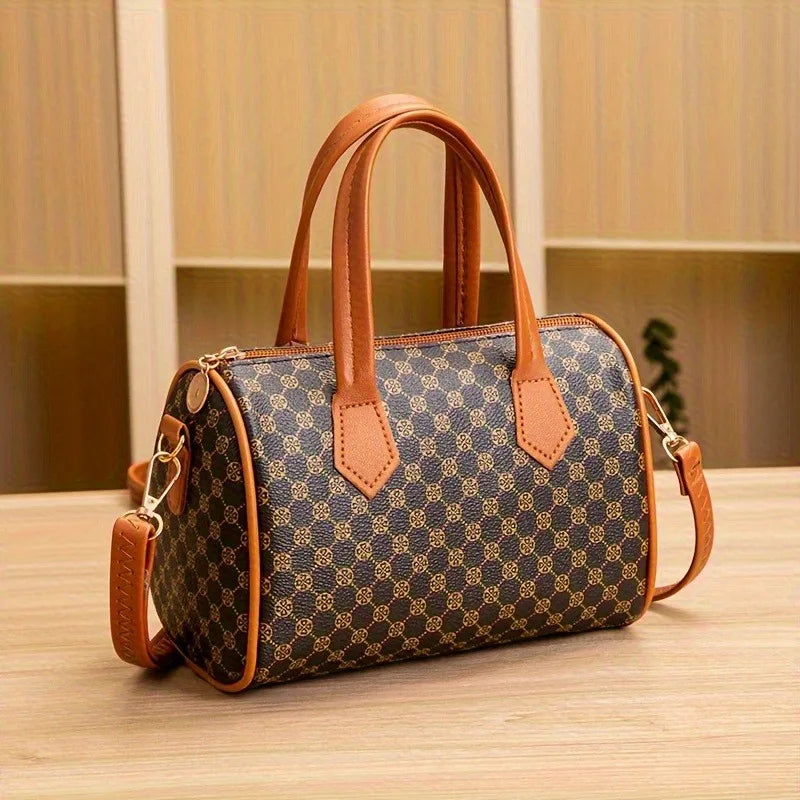 Nadia™ | Bolsa bowling estructurada con correa