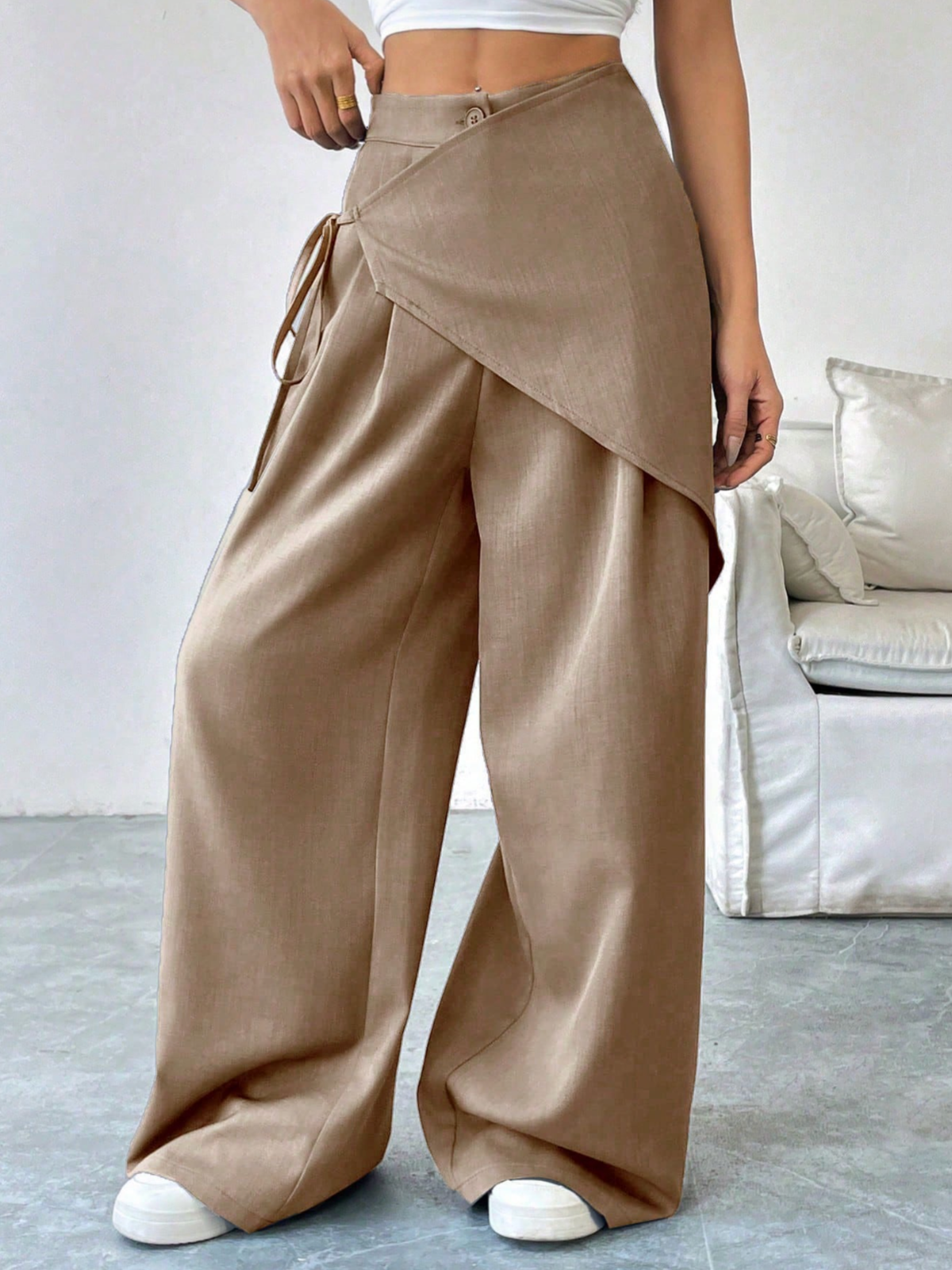 Vivia | Pantalón de pierna ancha con panel cruzado