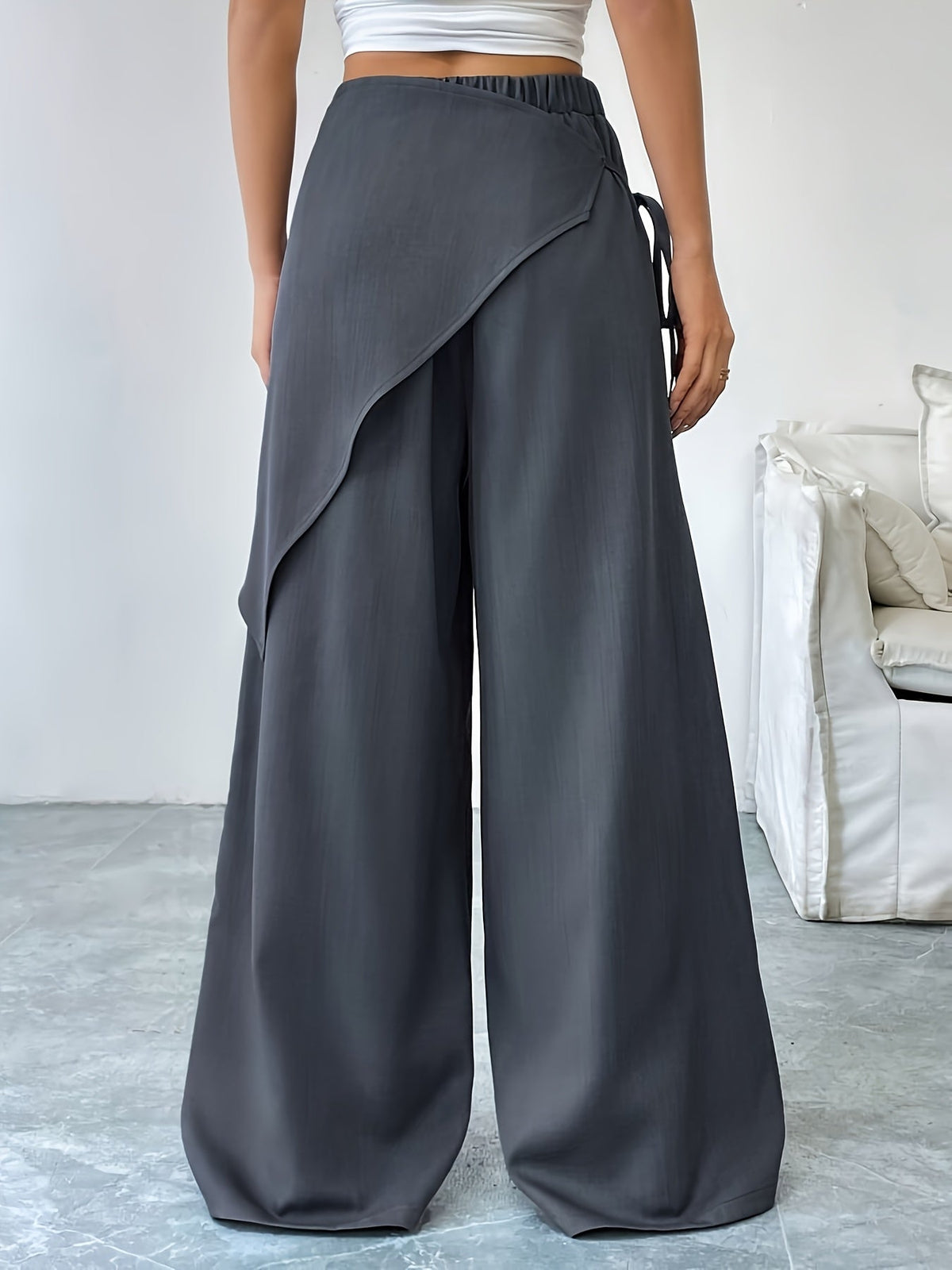 Vivia | Pantalón de pierna ancha con panel cruzado